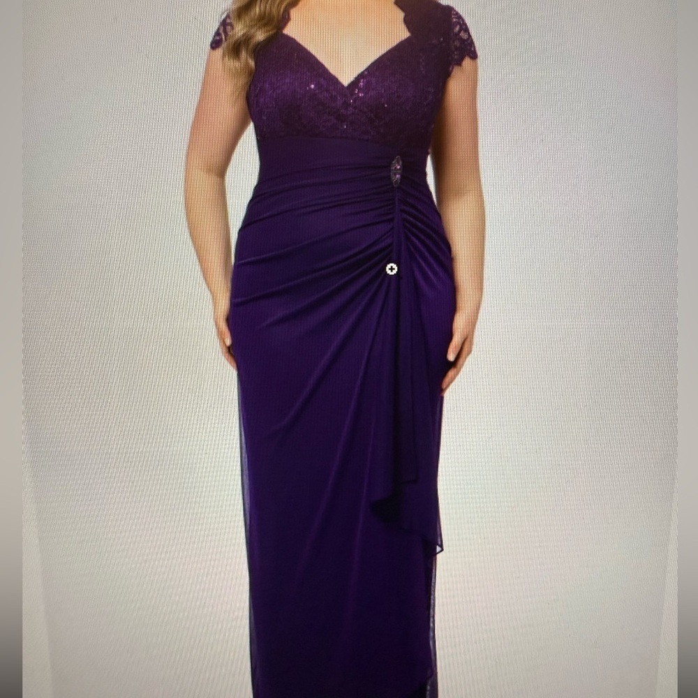 Betsy & Adam KIM Sheer Matte Jersey Lace Gown Eggplant Sz 22 Plus NWT Ruched
